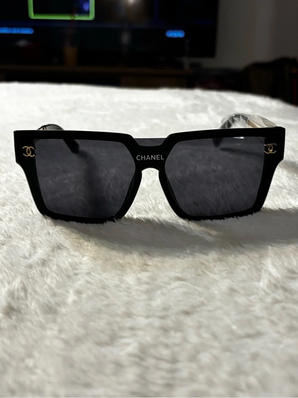 Fashion sunglasses￼ bold square